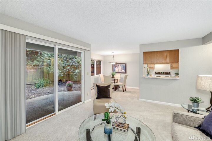 725 9th Ave S 105  Kirkland WA 98033 photo