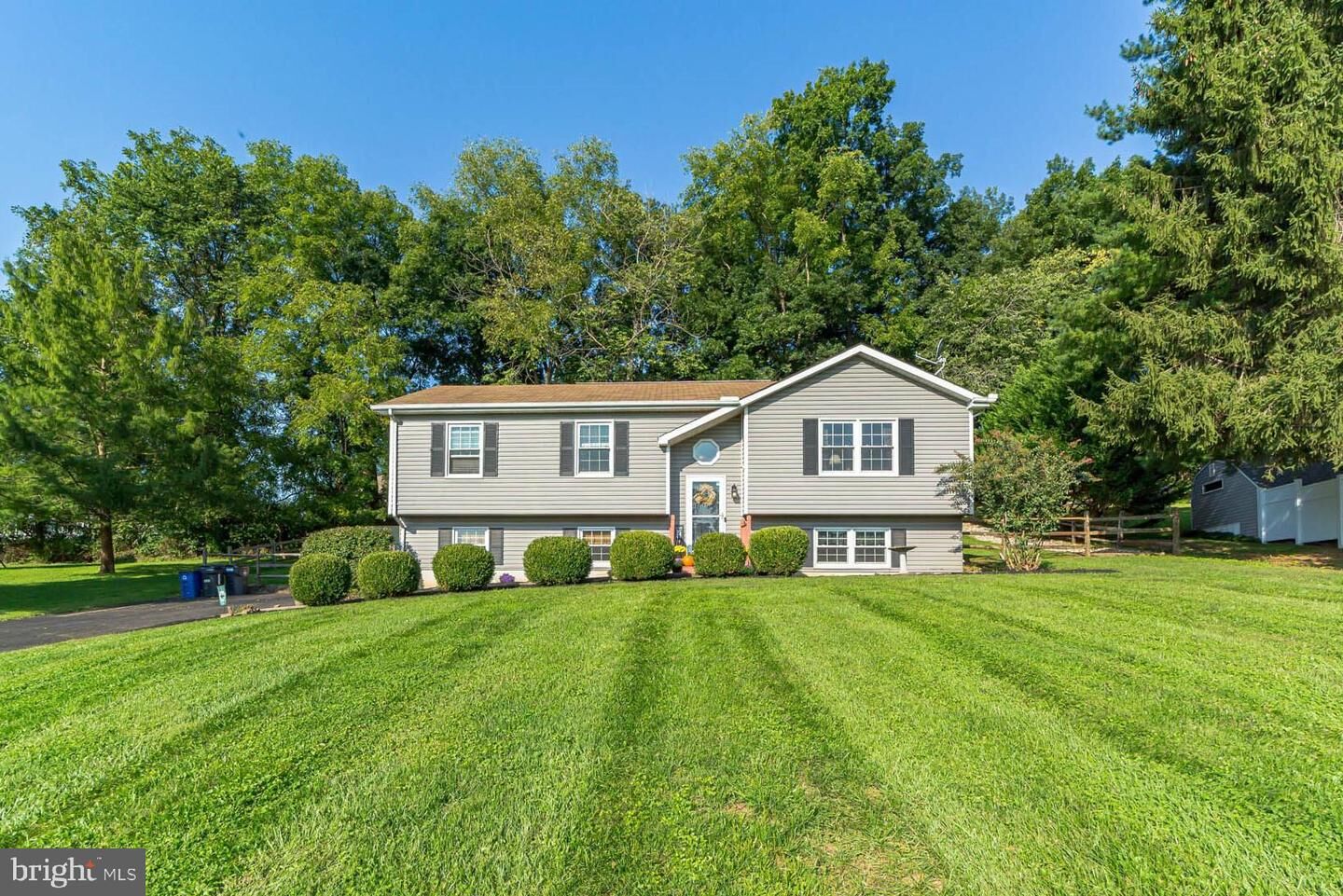 Property Photo:  83 W Kanawha Drive  MD 21911 