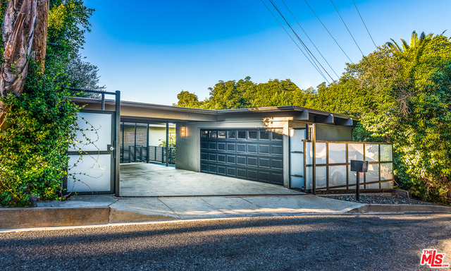 11331 Brill Dr  Studio City CA 91604 photo