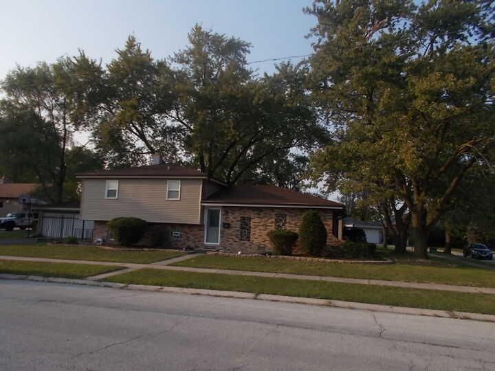 2928 173rd Place  Lansing IL 60438 photo