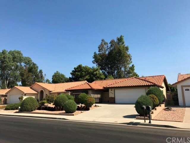 Property Photo: 1934 Tamarack Lane CA 92545
