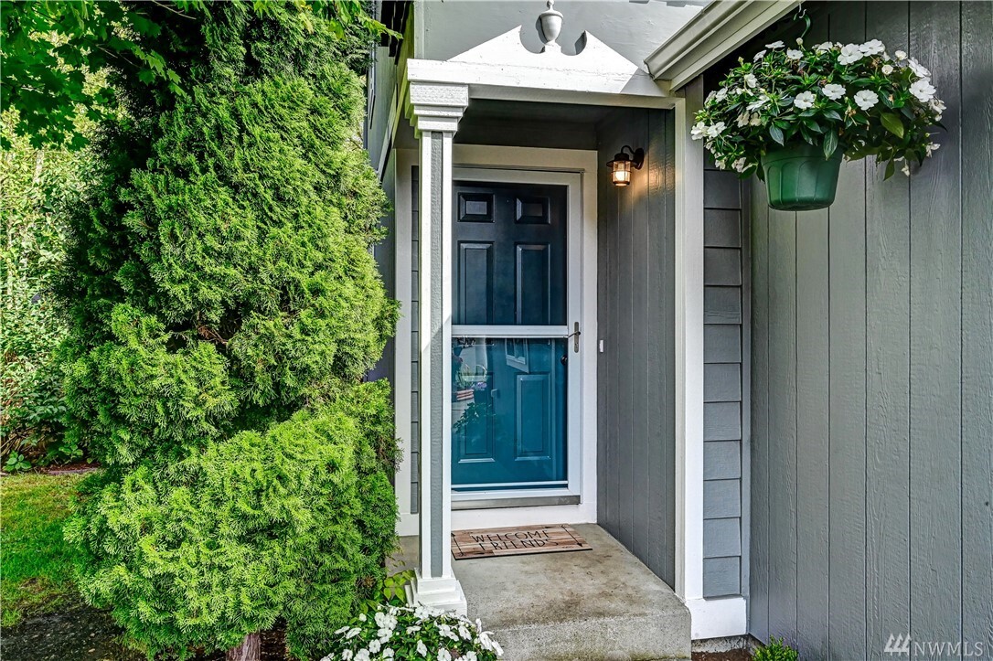 Property Photo: 8021 64th Drive NE WA 98270