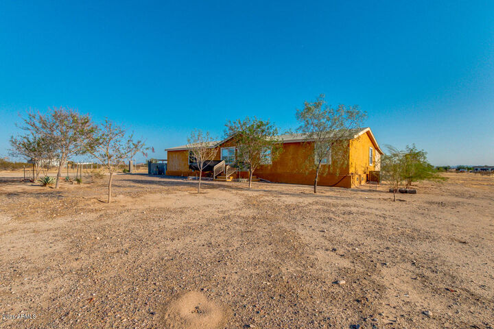 Property Photo:  29939 W Bellview Street  AZ 85396