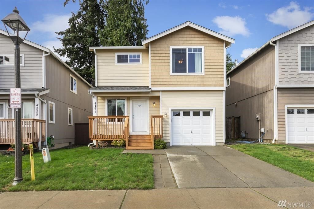 Property Photo:  4891  Bowwood Circle NE  WA 98310 