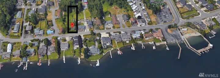 Property Photo: 10503 2nd St SE WA 98258