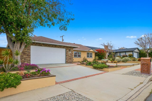 Property Photo:  2717 Loraine Place  CA 93065 