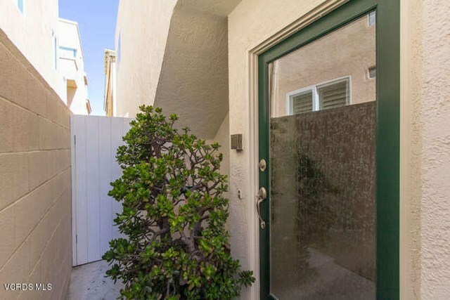 Property Photo:  3360 Ocean Drive  CA 93035 