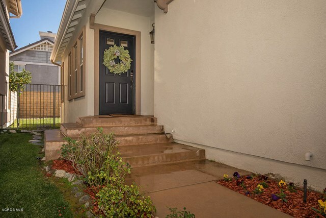 Property Photo:  2884 Capella Way  CA 91362 