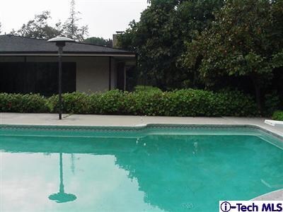 Property Photo:  2290 S Oak Knoll  CA 91108 
