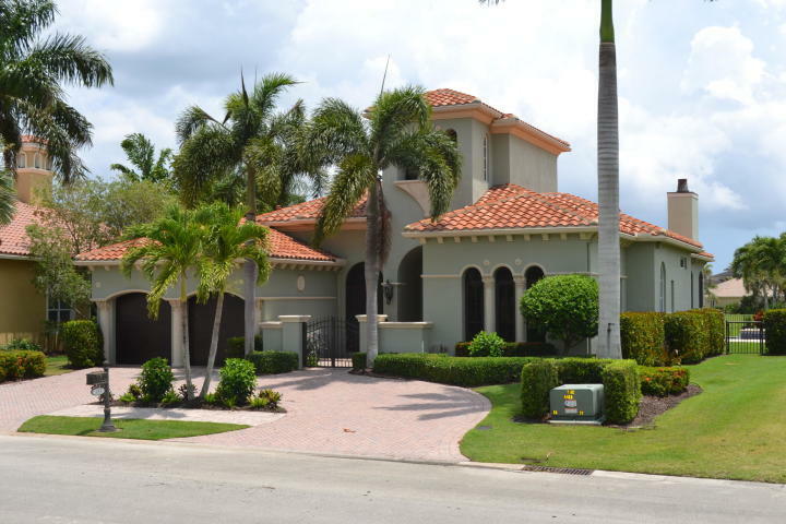 Property Photo:  233 SE Bella Strano  FL 34984 