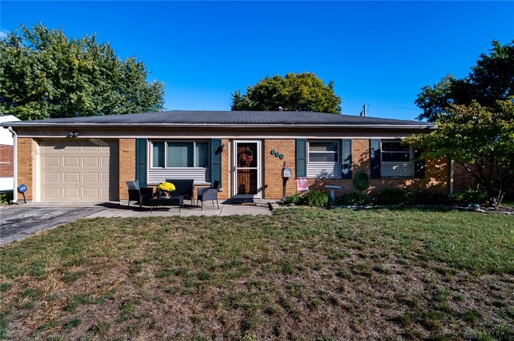 Property Photo: 353 Ellenwood Drive OH 45449