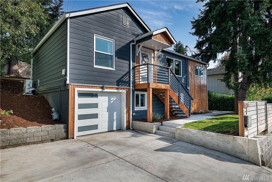 Property Photo: 5722 Juneau Terr S WA 98118