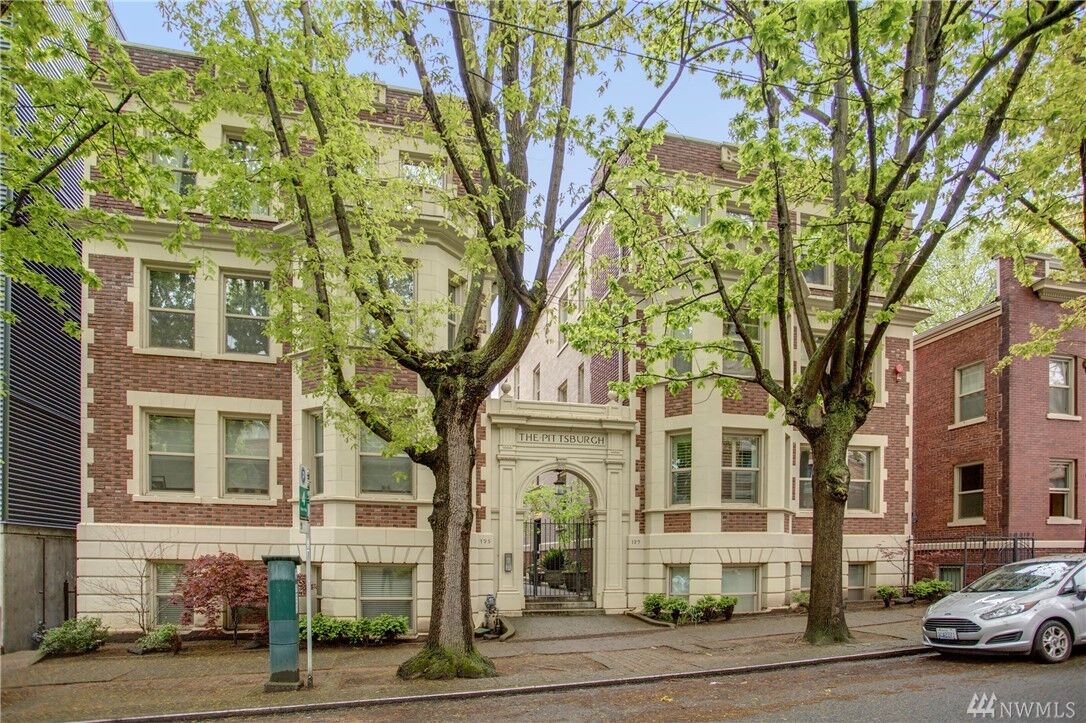 Property Photo:  125 Warren Ave N E  WA 98109 