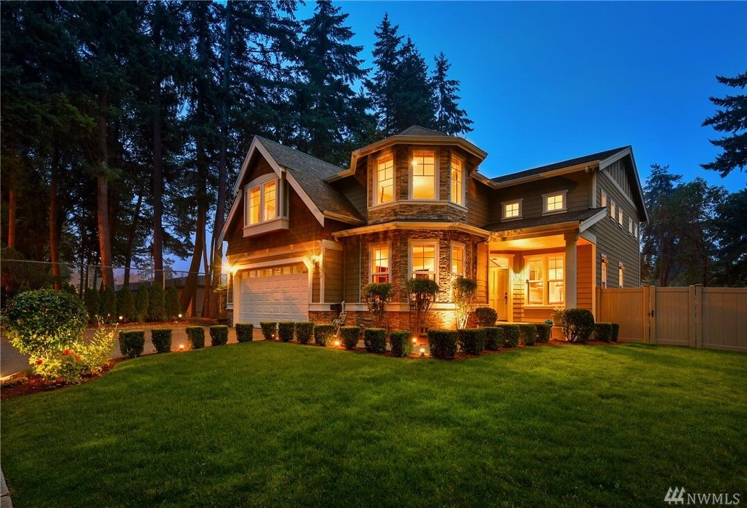 Property Photo:  11617 NE 111th Street  WA 98033 