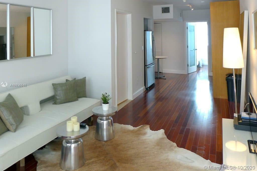 Property Photo: 1340 Drexel Ave 407 FL 33139