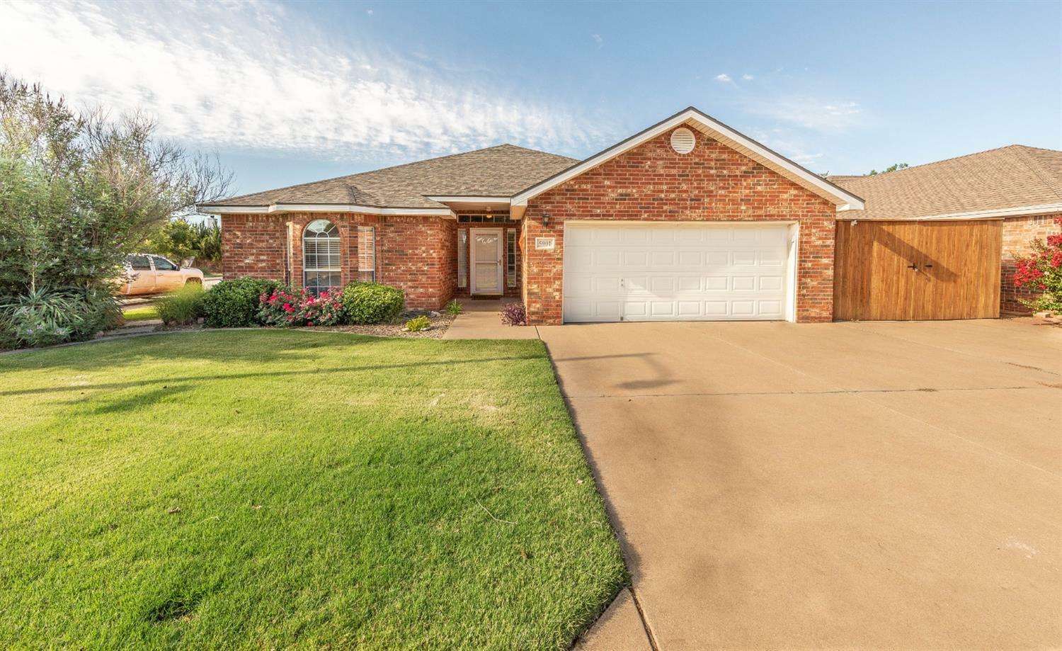 Property Photo:  5901 88th Place  TX 79424 