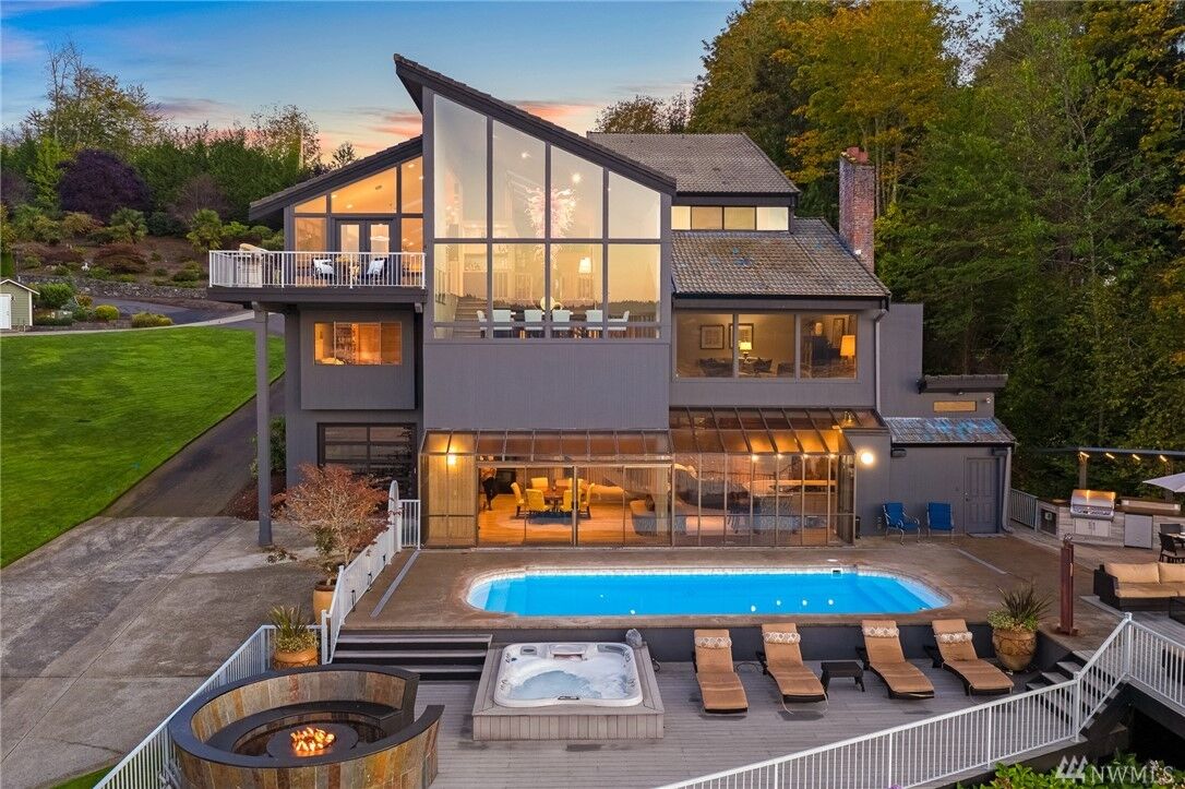 Property Photo:  7515 110th St NW  WA 98332 