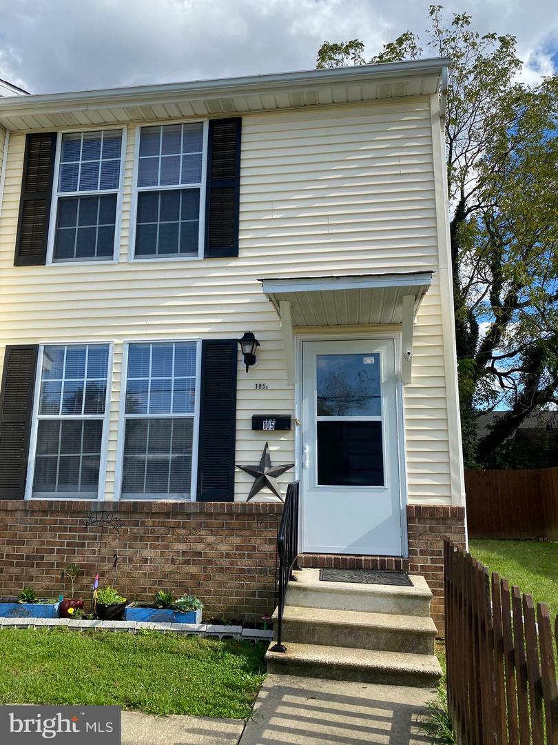 Property Photo: 105 N Lynchburg Street S 2 MD 21620