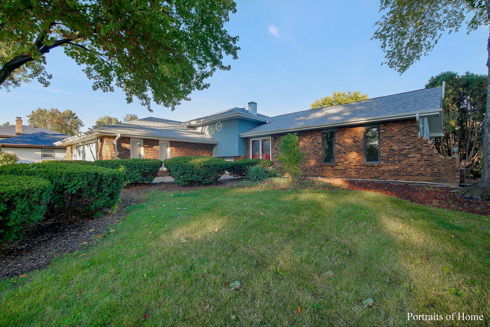 Property Photo:  11S583 Whittington Lane  IL 60564 