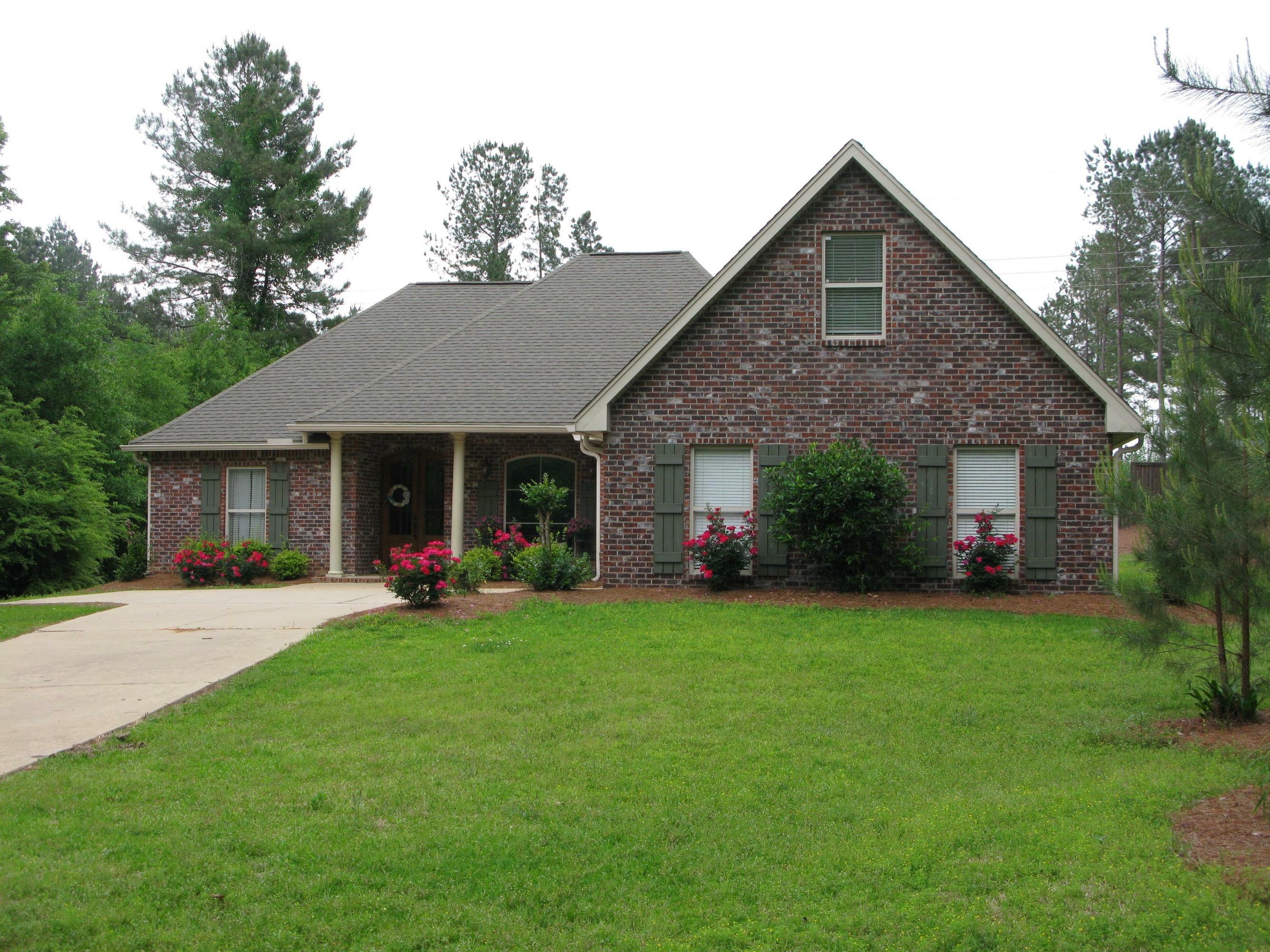 Property Photo:  8 Tedington  MS 39402 