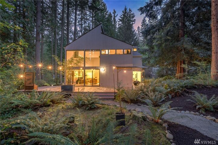 Property Photo:  26055 SE 154 Street  WA 98027 