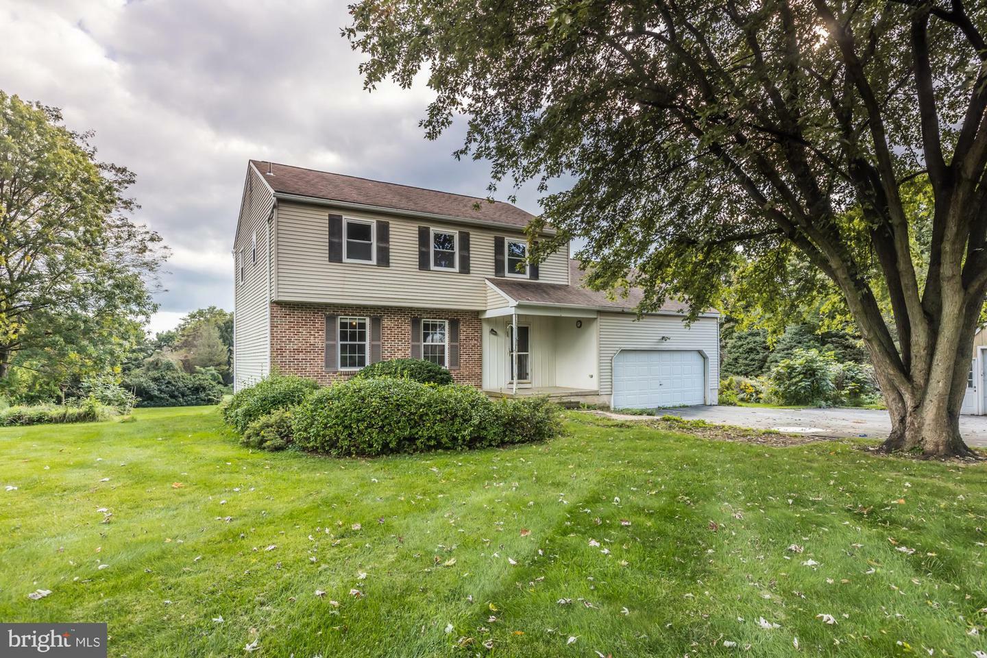 Property Photo:  150 Hilton Road  PA 19330 