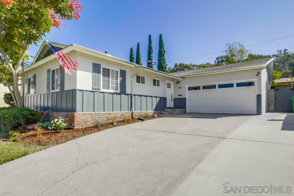 Property Photo:  699 Deland Ct  CA 92020 