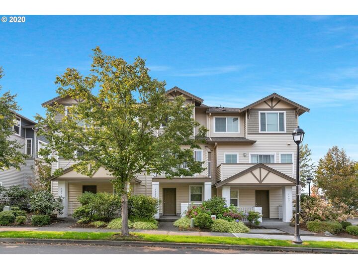 1885 NE 102nd Ave  Hillsboro OR 97006 photo