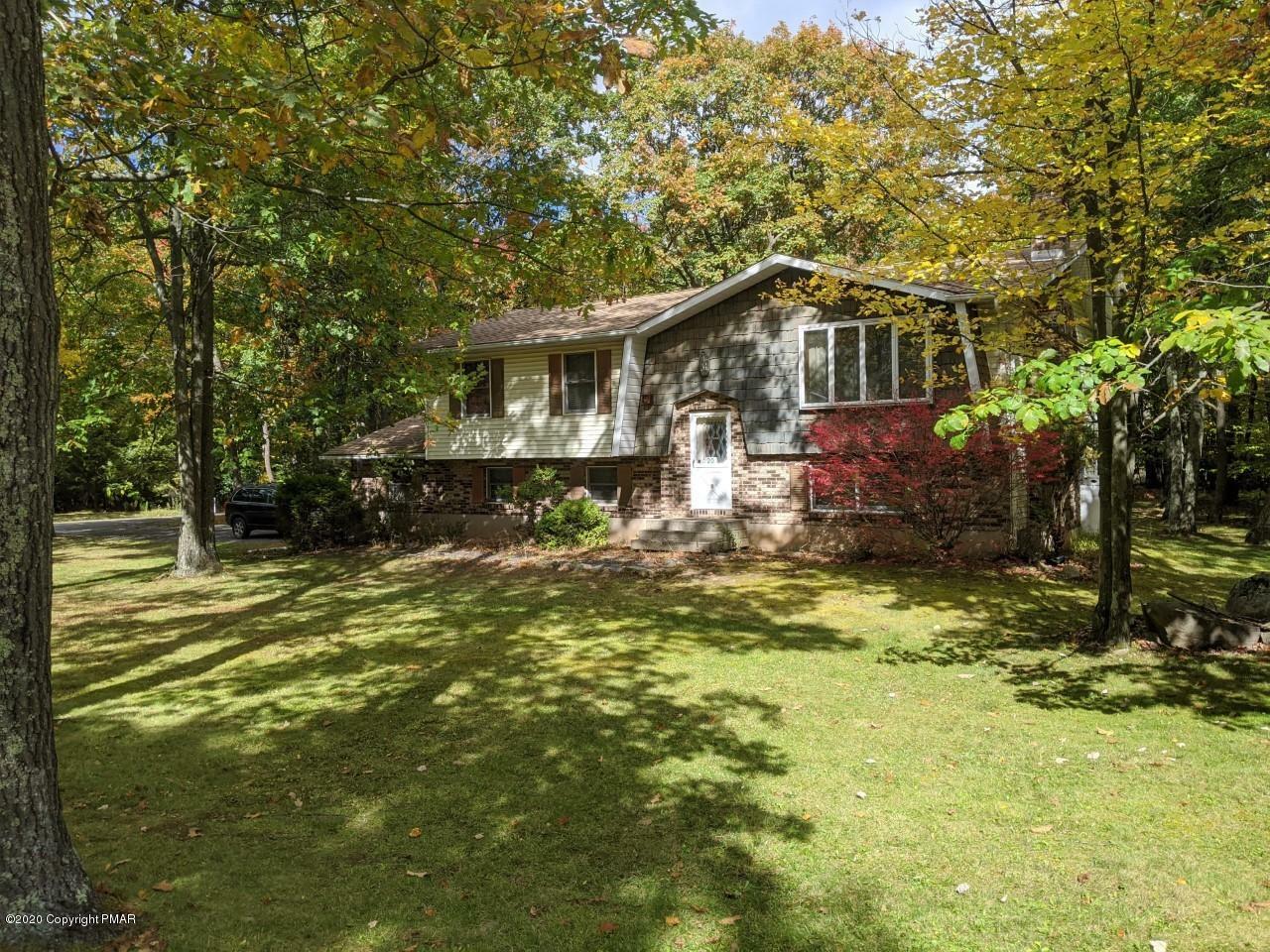 Property Photo:  20 Edgewood Road  PA 18344 