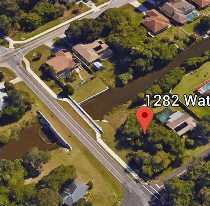 Property Photo: 1282 Waterside Street FL 33952