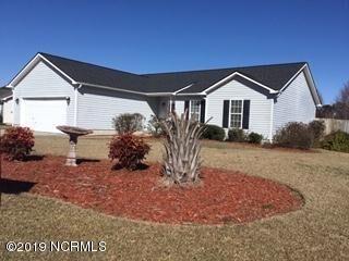 Property Photo:  200 Knoll Way  NC 28539 