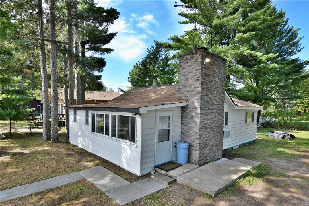 Property Photo: 2089 Sunnyside Road WI 54830