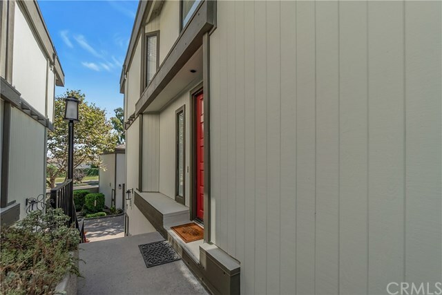 Property Photo:  361 Alta Vista Street  CA 92870 