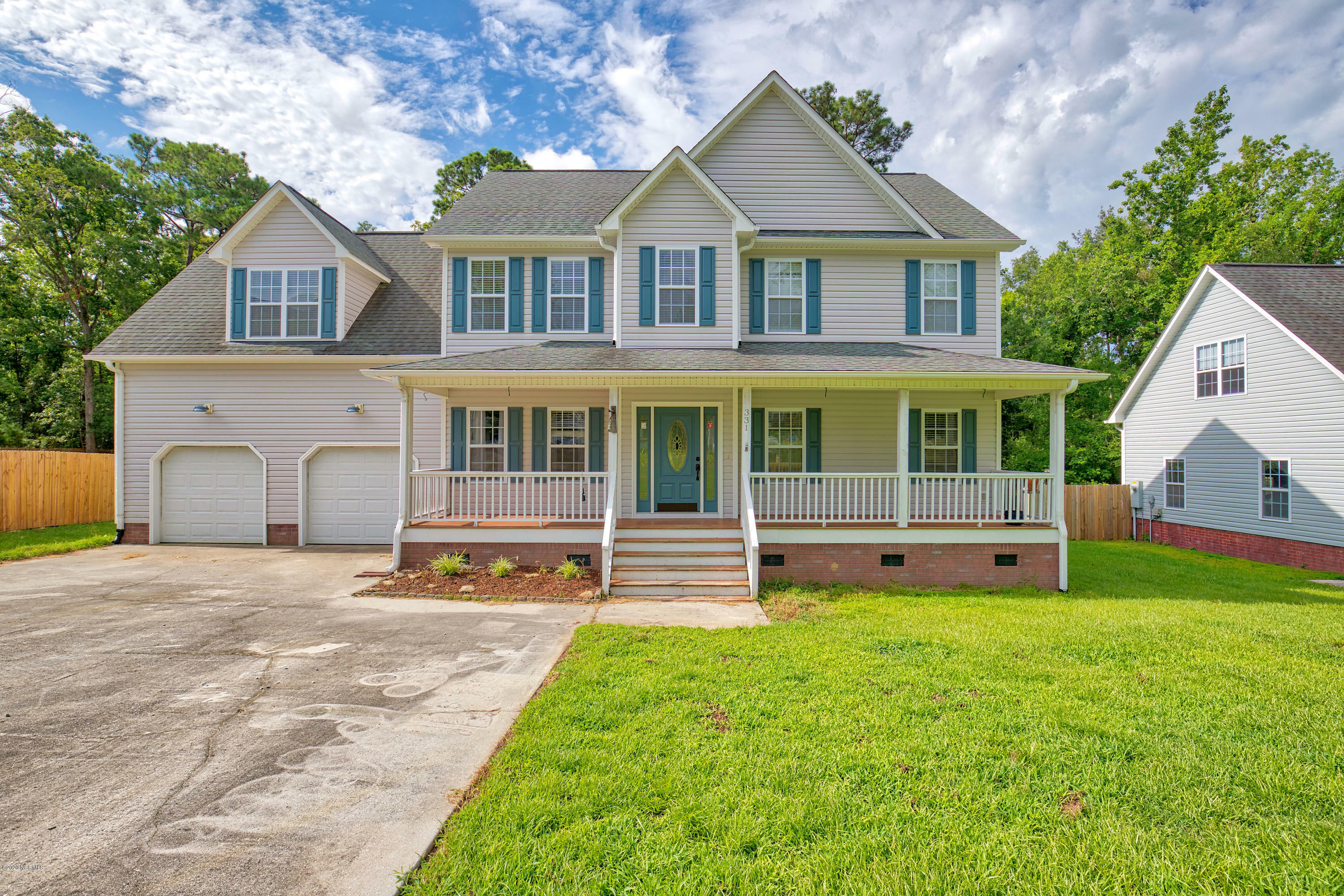 Property Photo: 331 Osprey Point Drive NC 28460