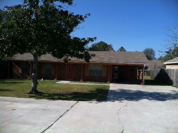 Property Photo: 1208 N 31st Ave. MS 39401