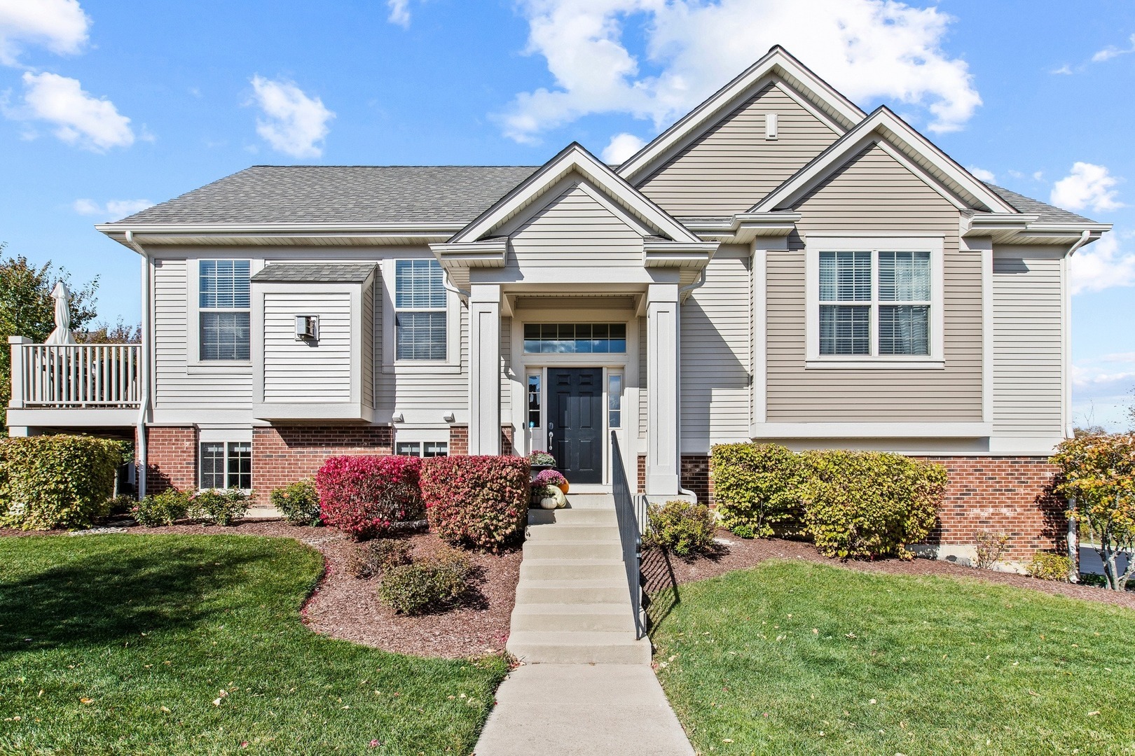 Property Photo: 0N075 Preserve Court IL 60190