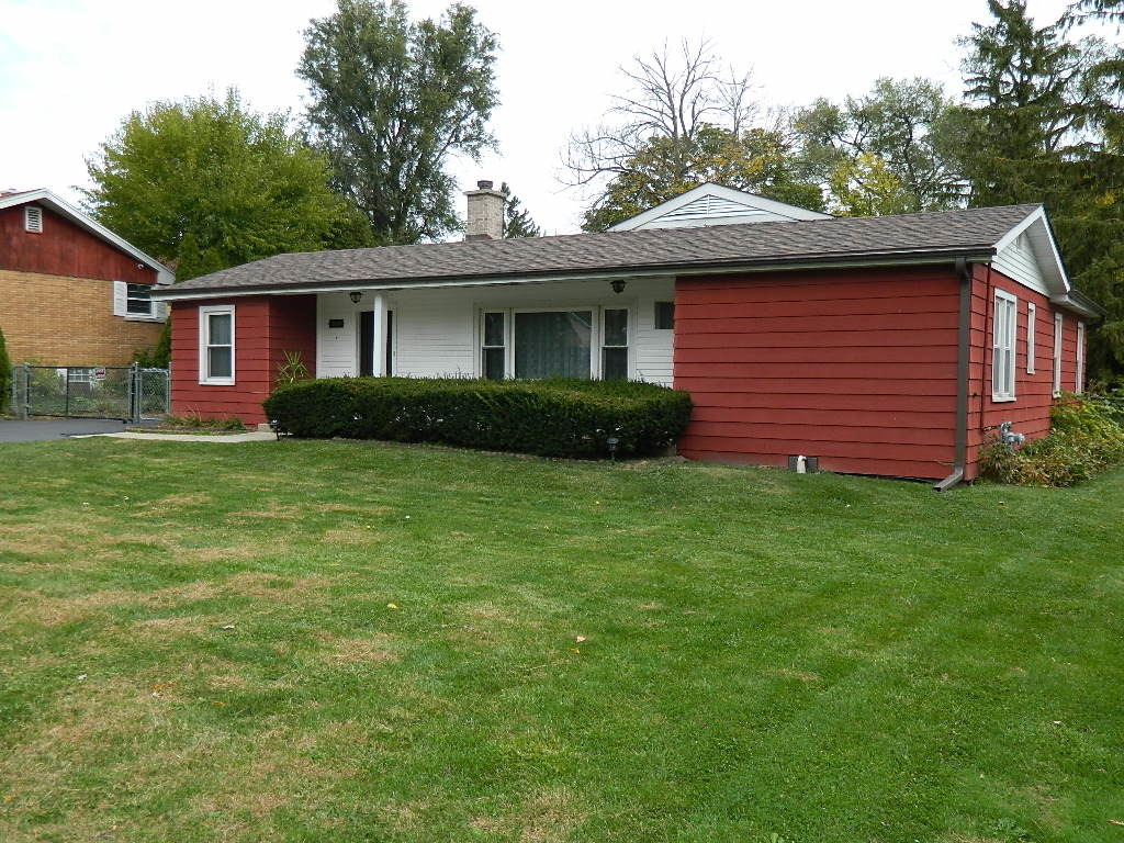 Property Photo: 6931 Eleanor Place IL 60561