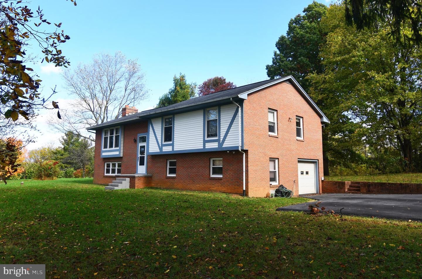 Property Photo: 3572 Apple Pie Ridge Road VA 22603