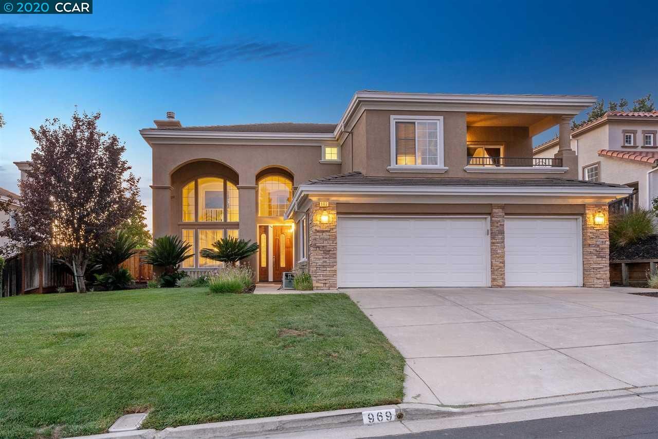 Property Photo: 969 Oliveglen Ct. CA 94521