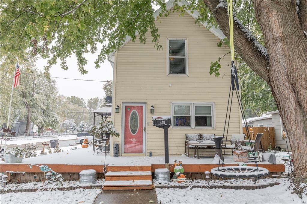 Property Photo:  249 E Dunham Avenue  IA 50315 