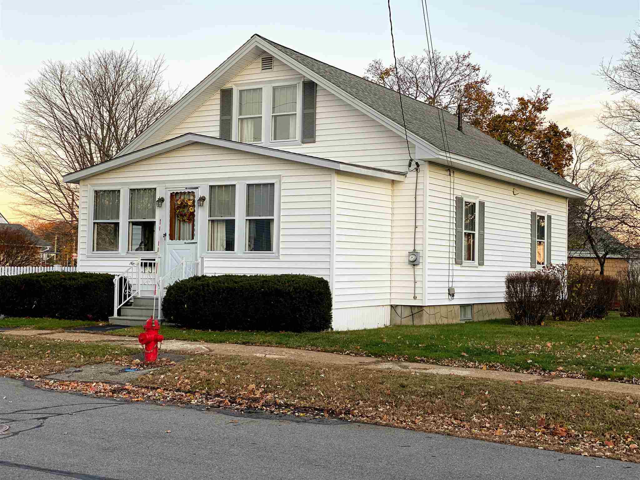 Property Photo:  90 Pine Street  NH 03867 