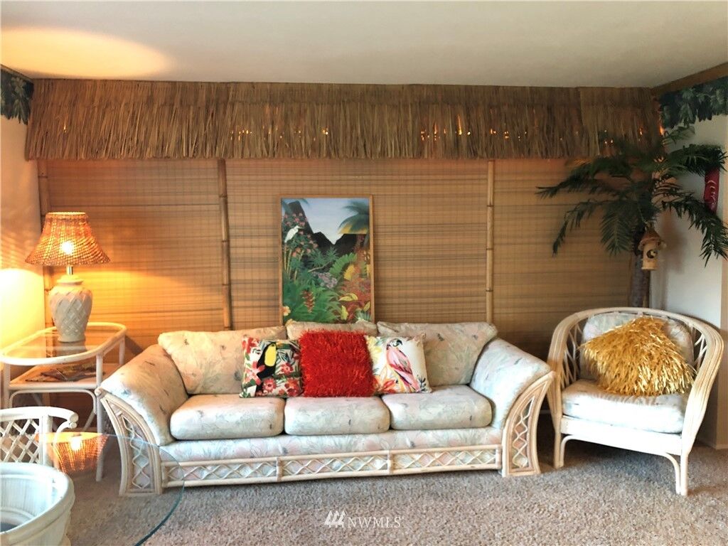 Property Photo: 8903 Crescent Bar Road NW 183 WA 98848