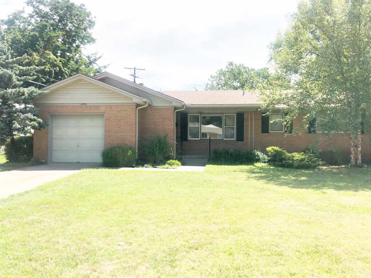 Property Photo:  2446 N Riverlawn Dr  KS 67204 