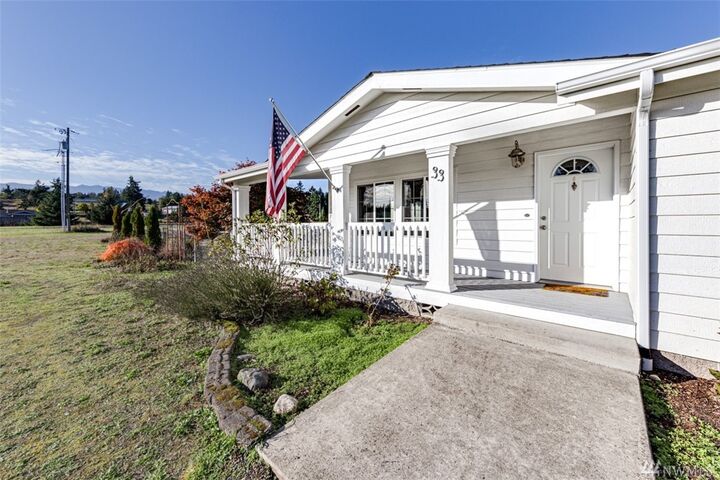 Property Photo: 33 Peterson Rd WA 98362