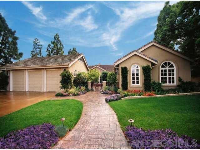 Property Photo:  5468 Pacifica Drive  CA 92037 