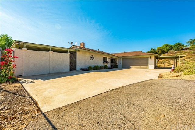 Property Photo:  21295 Cielo Vista Way  CA 92595 