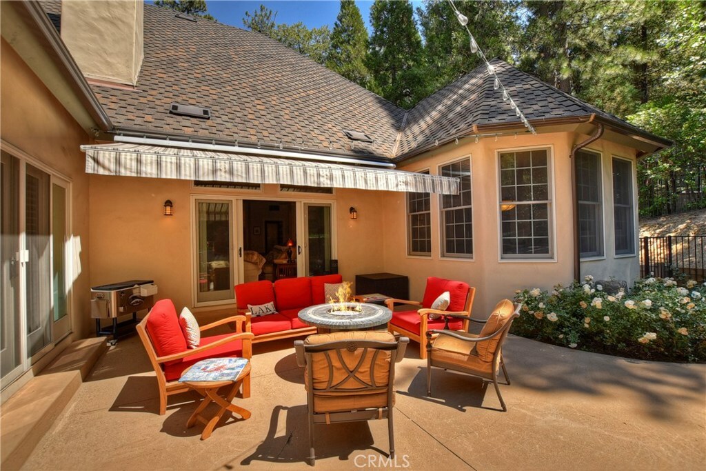 Property Photo:  27434 Meadow Bay  CA 92352 