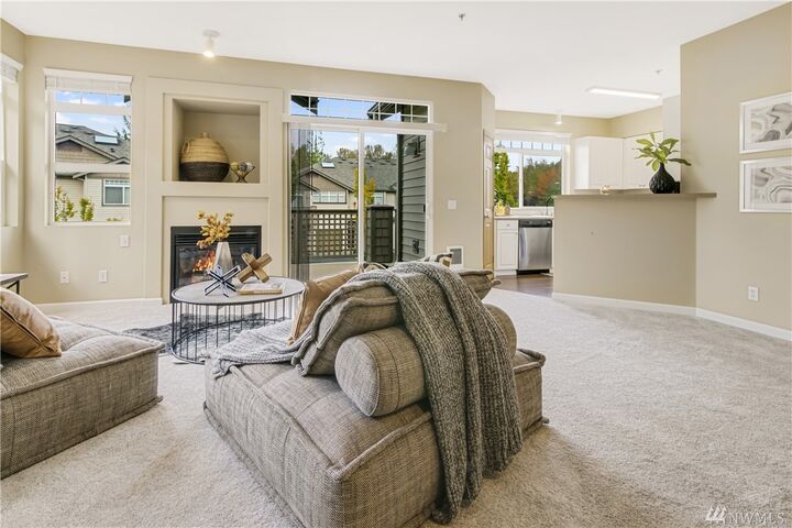 Property Photo:  17604 134th Lane SE 17618  WA 98058 