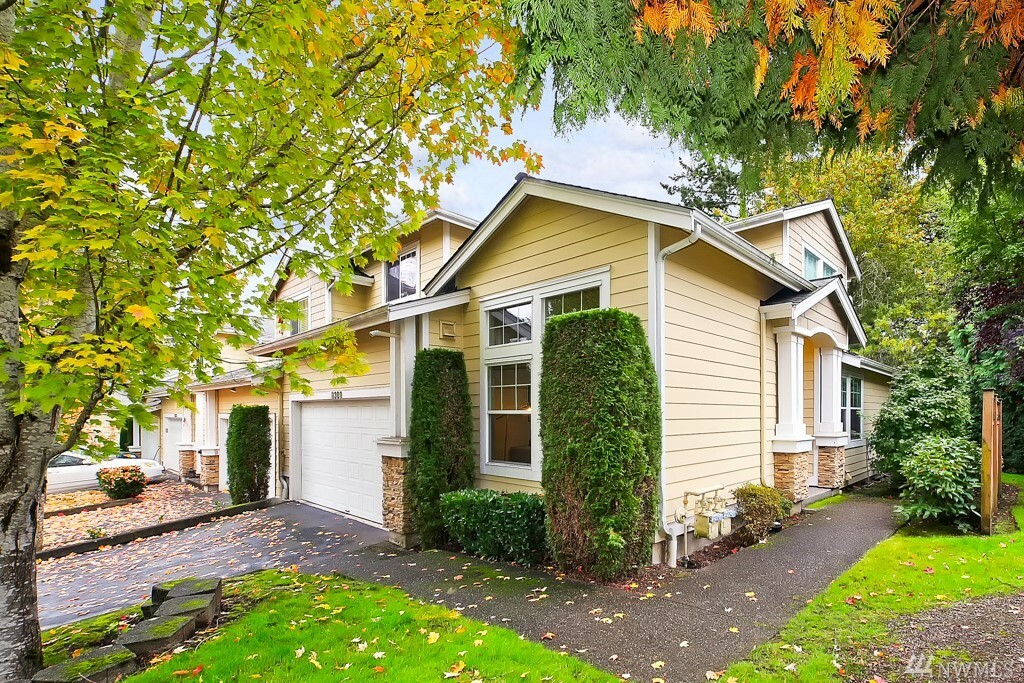 Property Photo: 8309 NE 140th St WA 98034