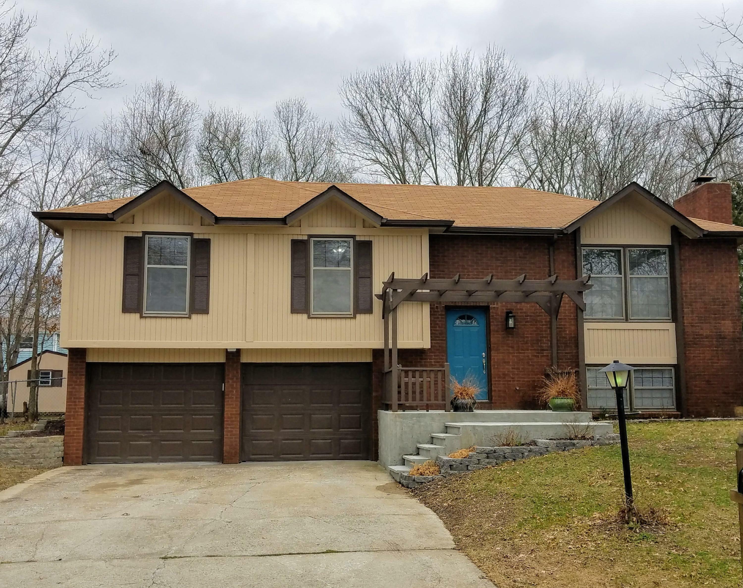 Property Photo: 2020 S El Dorado Dr MO 65201